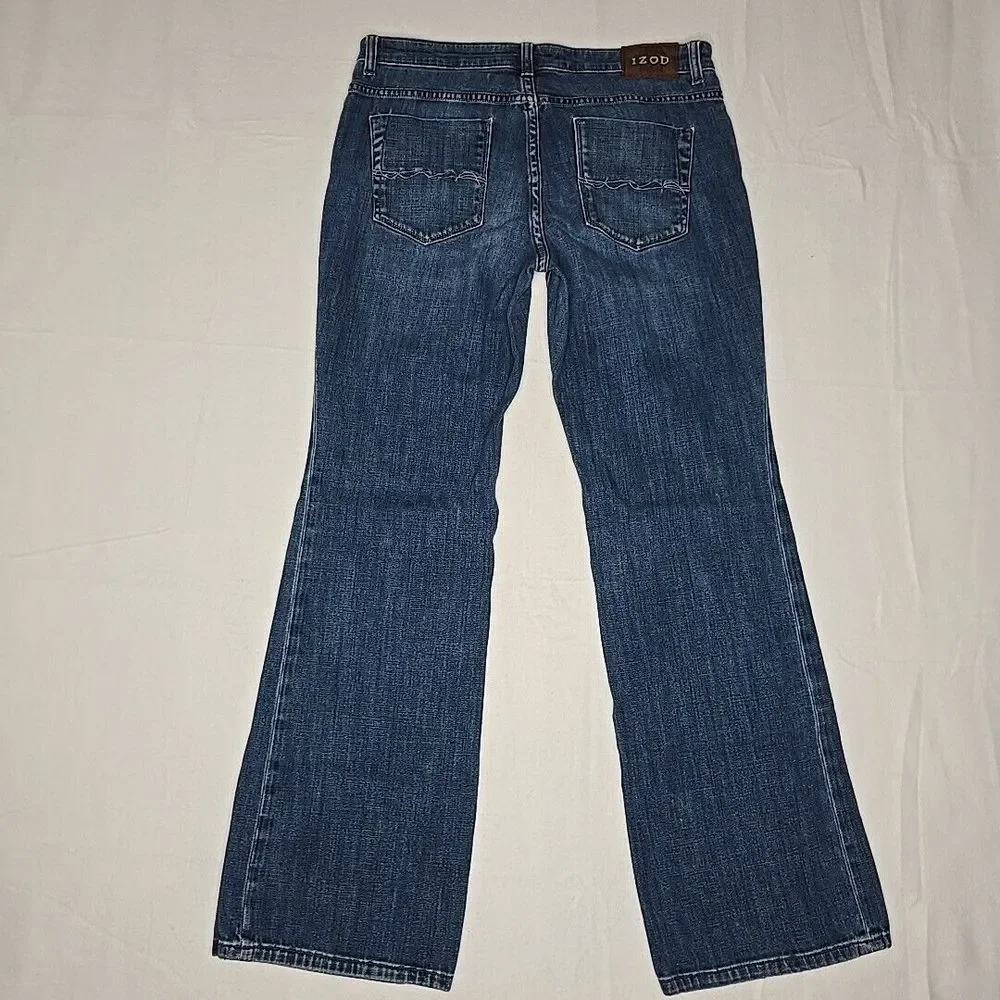 IZOD Jeans Women 10 Blue Stretch Denim Favorite Flare Preppy Trend Stretch Pants